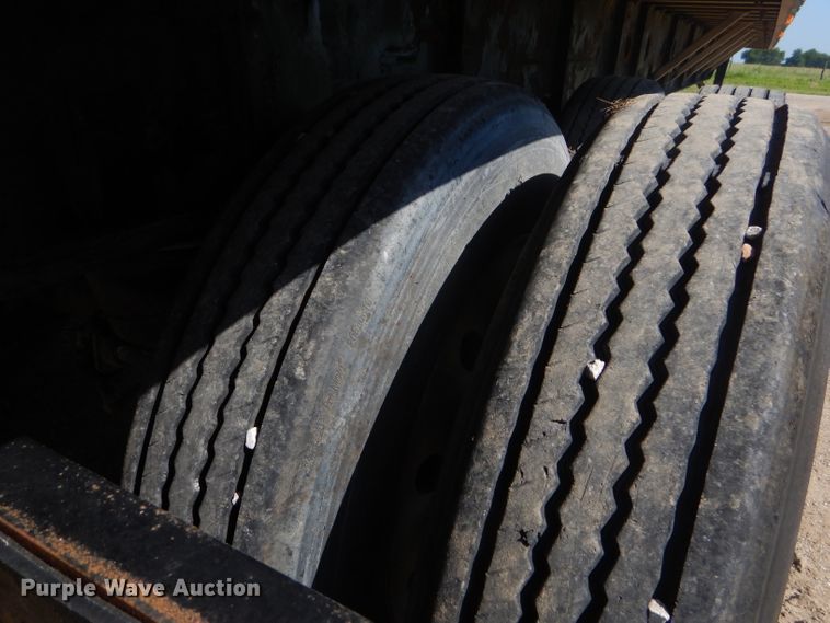 image for item ED9384 1995 Transcraft Eagle W2 flatbed trailer