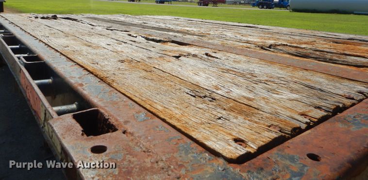 image for item ED9400 1999 Transcraft drop deck trailer