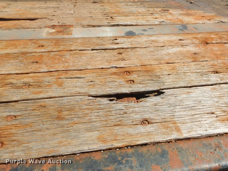 image for item ED9400 1999 Transcraft drop deck trailer