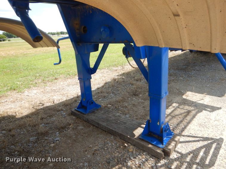 image for item ED9404 2008 Overland Acid acid trailer