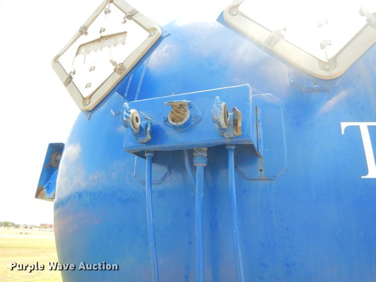 image for item ED9404 2008 Overland Acid acid trailer