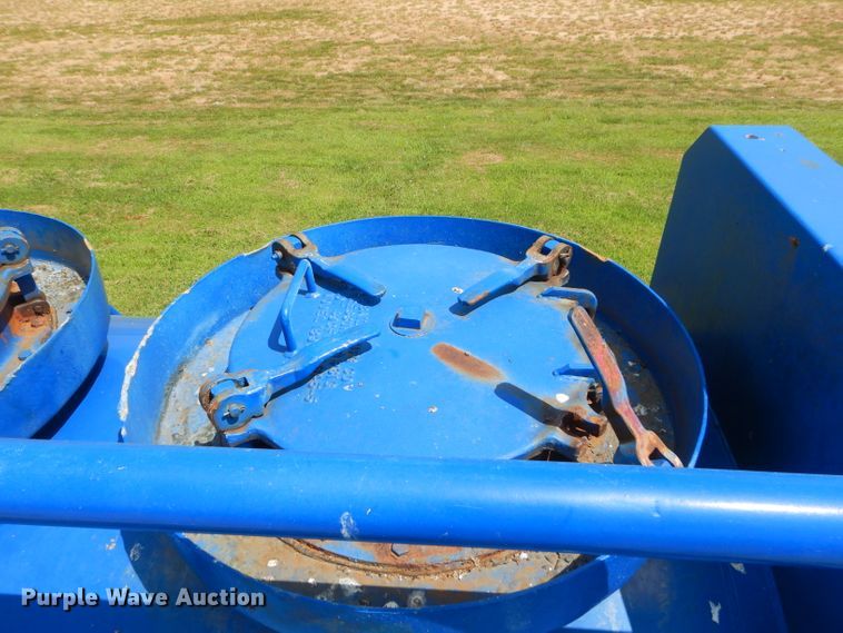 image for item ED9404 2008 Overland Acid acid trailer