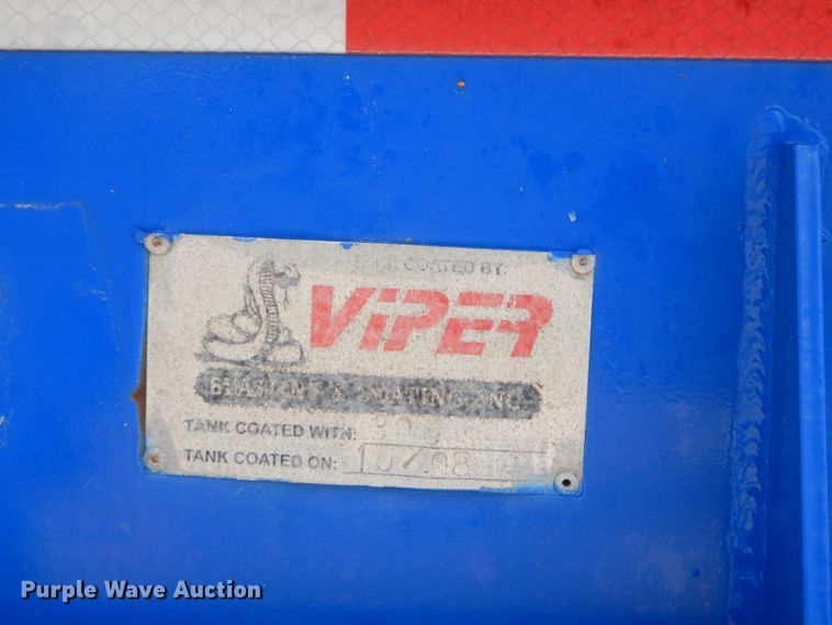 image for item ED9404 2008 Overland Acid acid trailer