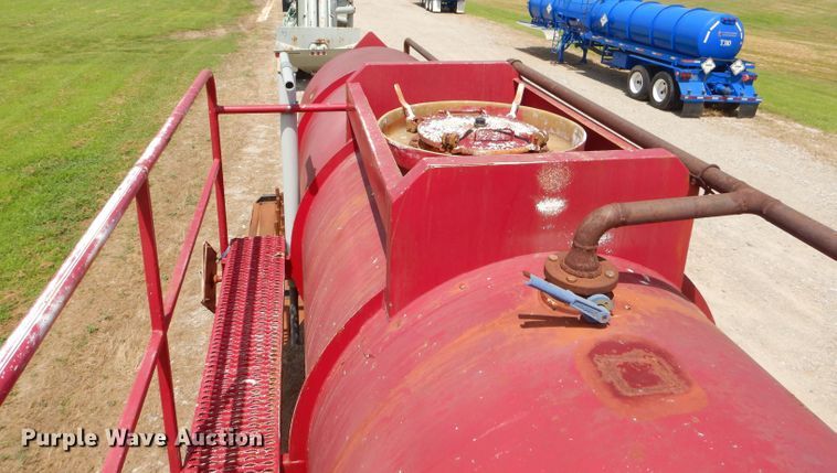 image for item ED9405 2005 Fort Worth tank trailer