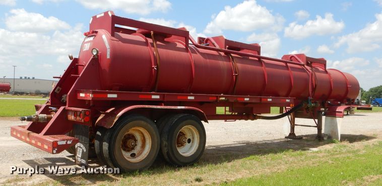 image for item ED9406 2006 Fort Worth tank trailer