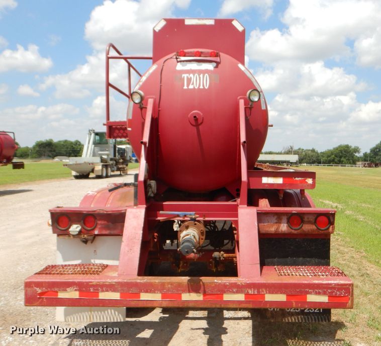 image for item ED9406 2006 Fort Worth tank trailer