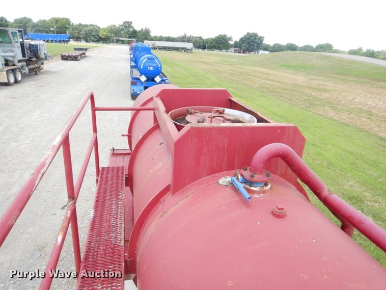 image for item ED9406 2006 Fort Worth tank trailer