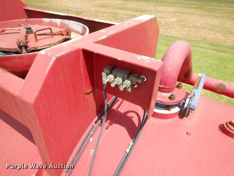 image for item ED9406 2006 Fort Worth tank trailer