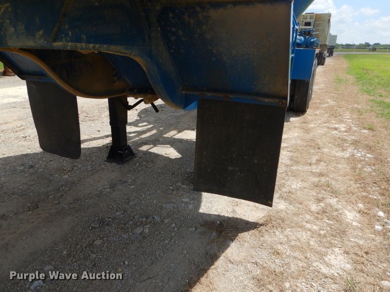 image for item ED9408 2006 Shop built cement bulk trailer