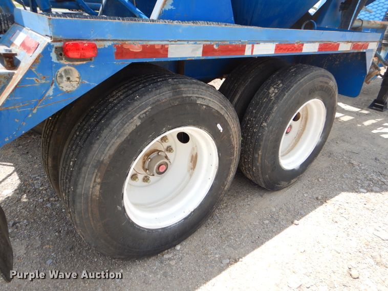 image for item ED9408 2006 Shop built cement bulk trailer