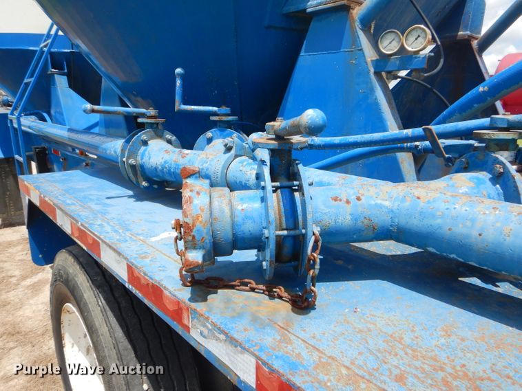 image for item ED9408 2006 Shop built cement bulk trailer