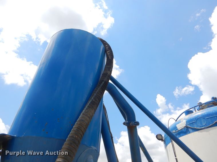 image for item ED9408 2006 Shop built cement bulk trailer