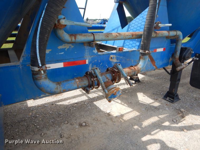 image for item ED9408 2006 Shop built cement bulk trailer