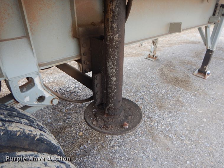 image for item ED9411 1981 Rogers end dump trailer