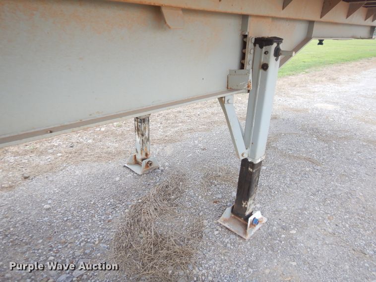 image for item ED9411 1981 Rogers end dump trailer