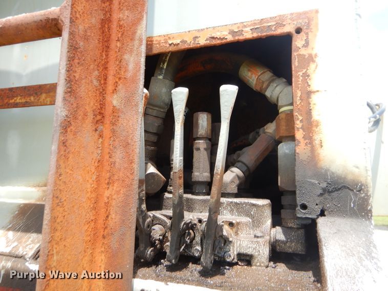 image for item ED9411 1981 Rogers end dump trailer