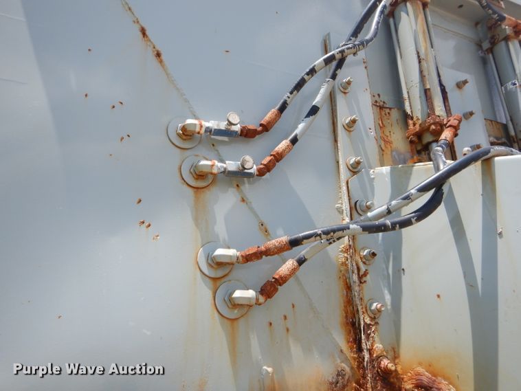 image for item ED9411 1981 Rogers end dump trailer