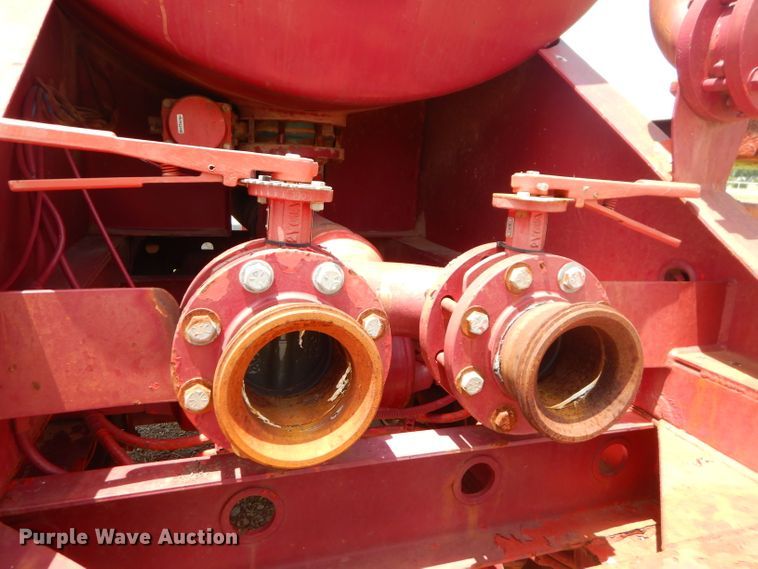 image for item ED9412 2010 Tiger tank trailer