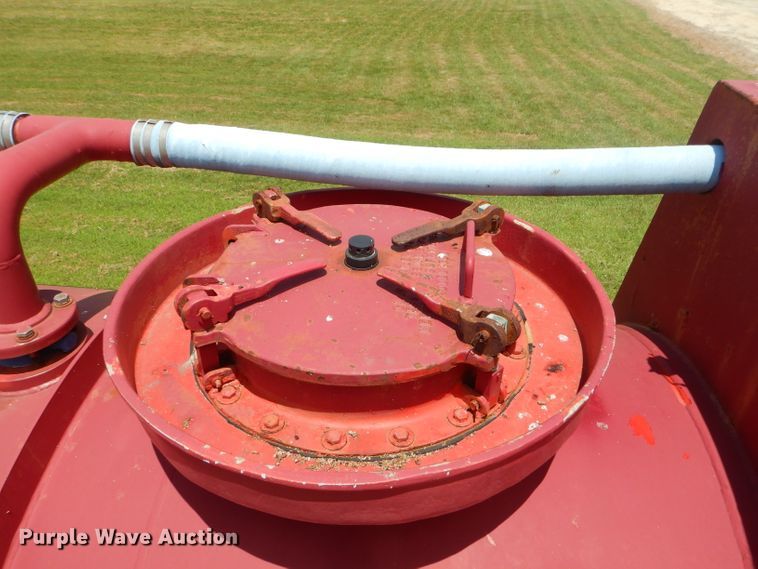 image for item ED9412 2010 Tiger tank trailer