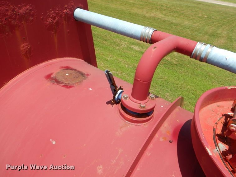 image for item ED9412 2010 Tiger tank trailer