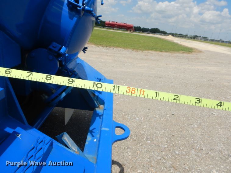 image for item ED9413 2007 Tank trailer