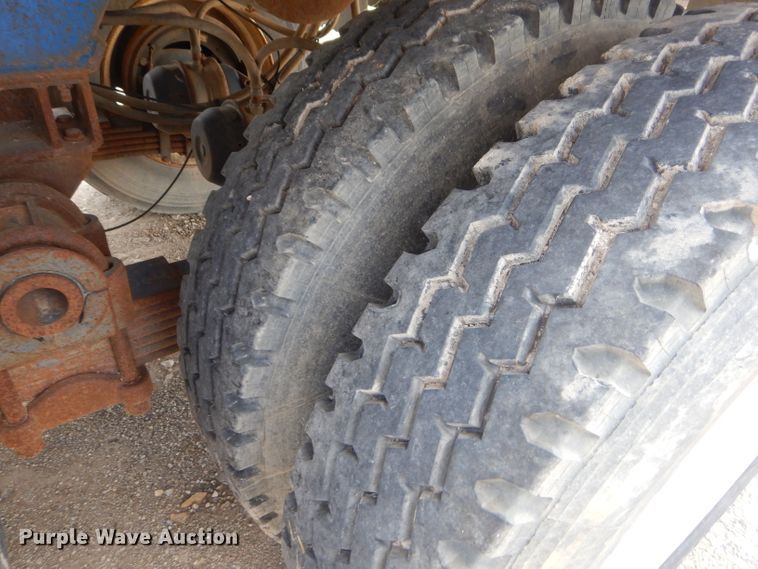 image for item ED9415 2008 Frontier tank trailer