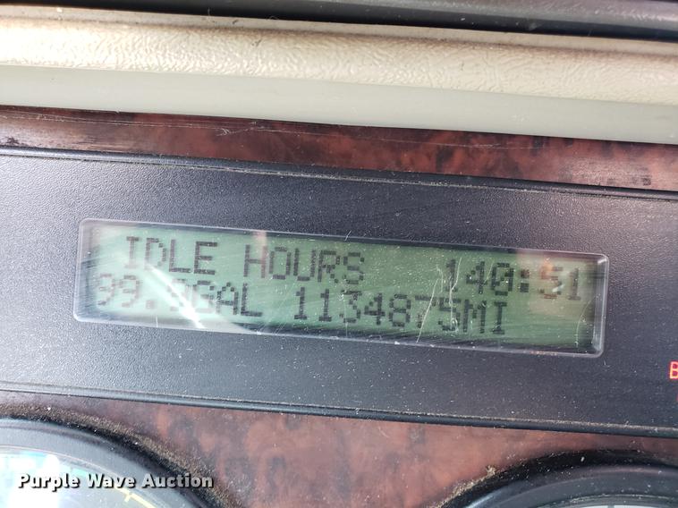 image for item ET9754 2006 Freightliner semi  truck