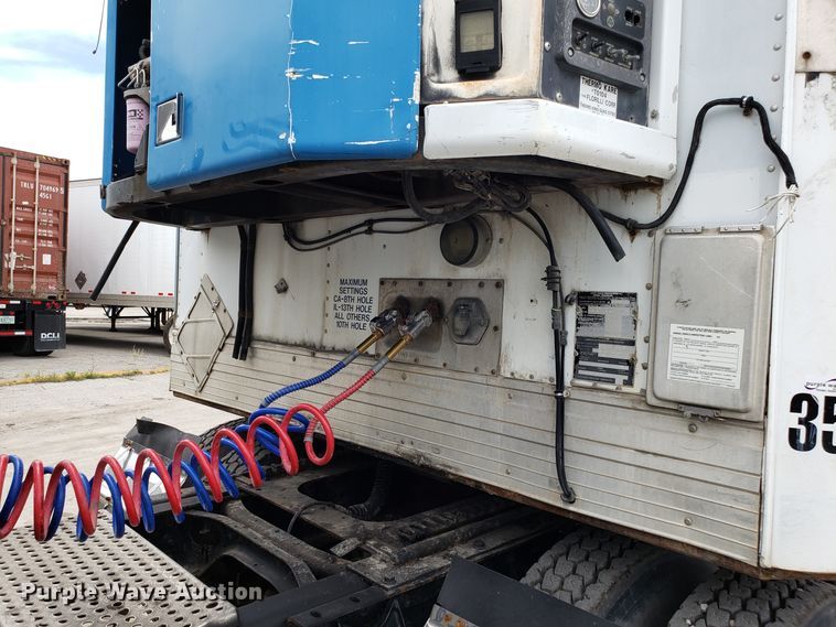 image for item ET9760 1998 Utility VS2R refrigerated dry van trailer