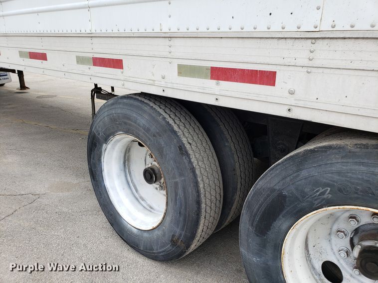 image for item ET9760 1998 Utility VS2R refrigerated dry van trailer