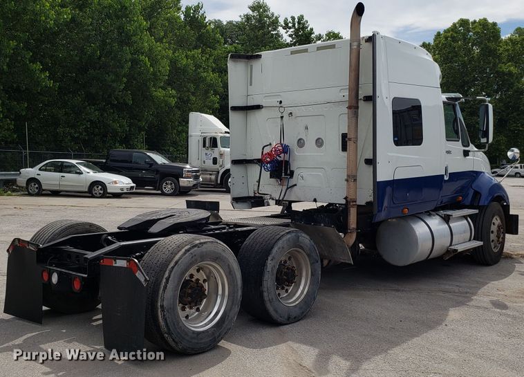 image for item ET9761 2010 International ProStar semi truck