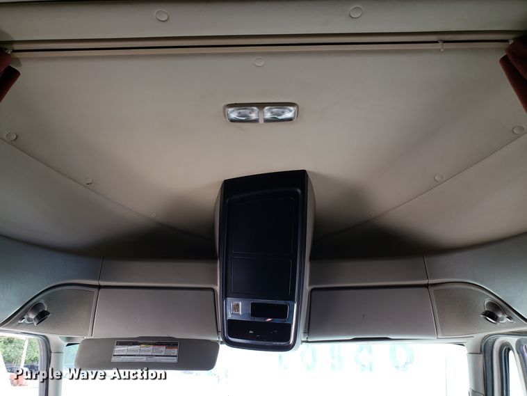 image for item ET9761 2010 International ProStar semi truck