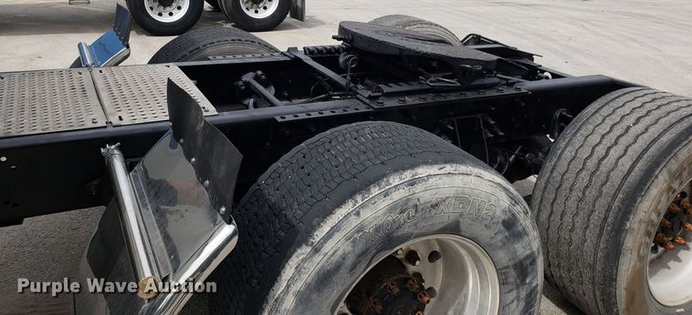 image for item ET9761 2010 International ProStar semi truck