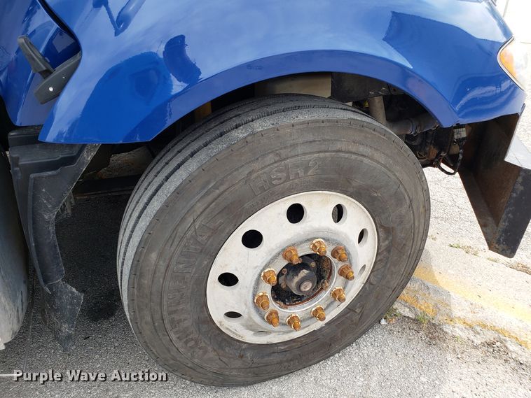 image for item ET9761 2010 International ProStar semi truck