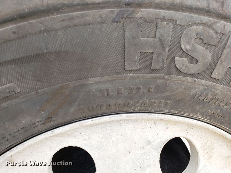 image for item ET9761 2010 International ProStar semi truck