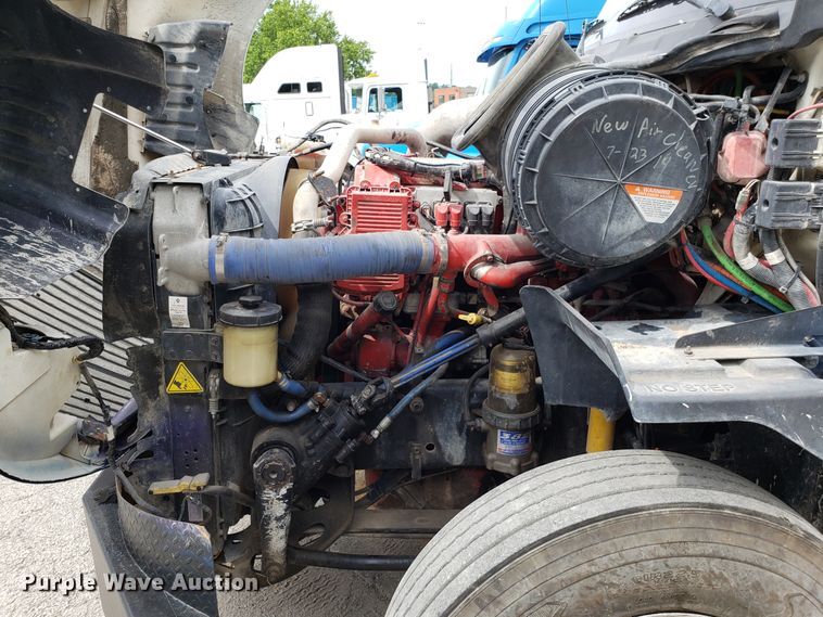 image for item ET9761 2010 International ProStar semi truck