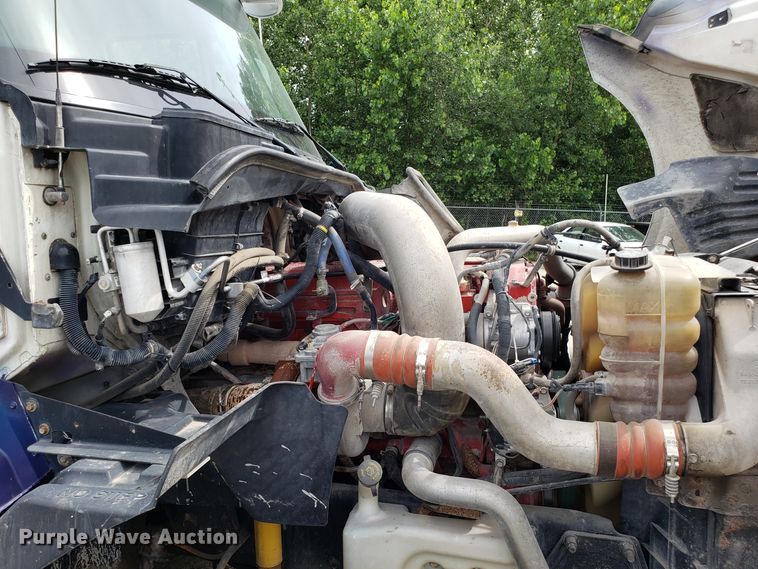 image for item ET9761 2010 International ProStar semi truck