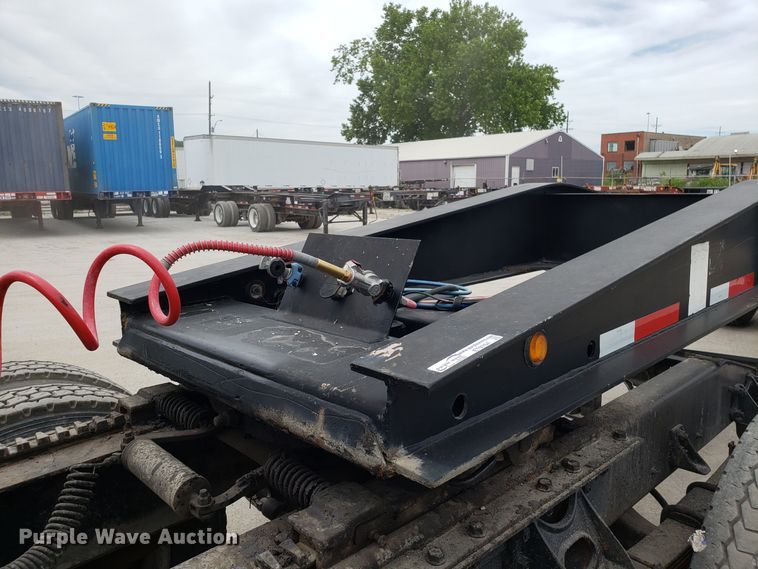 image for item ET9764 2001 Cheetah container chassis trailer