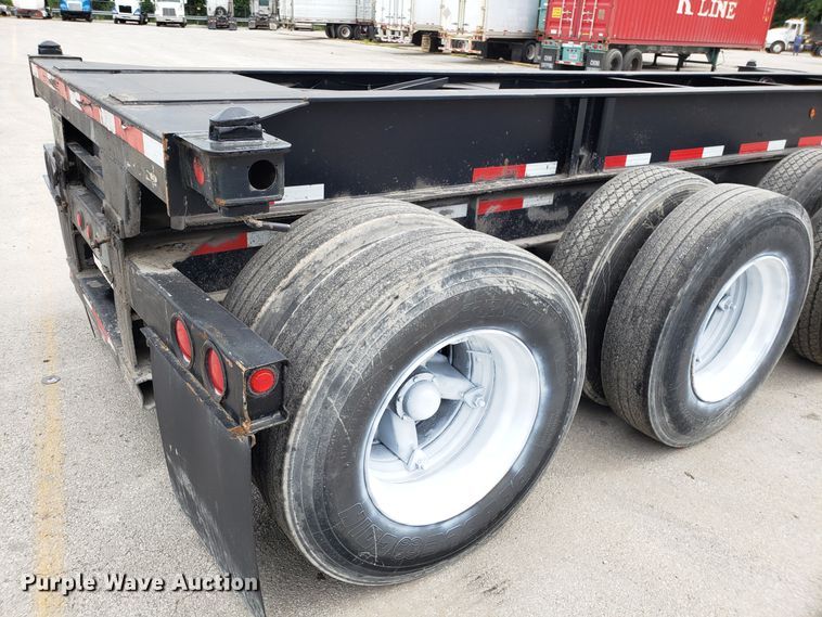 image for item ET9764 2001 Cheetah container chassis trailer