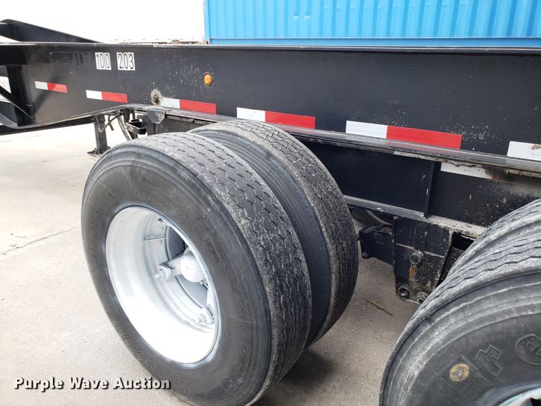 image for item ET9766 2001 Cheetah container chassis trailer