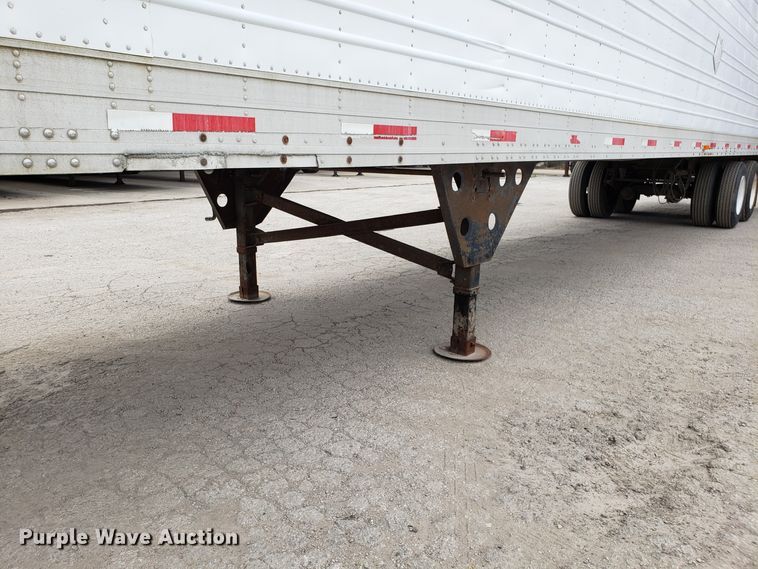 image for item ET9767 1999 Utility VS2R dry van trailer