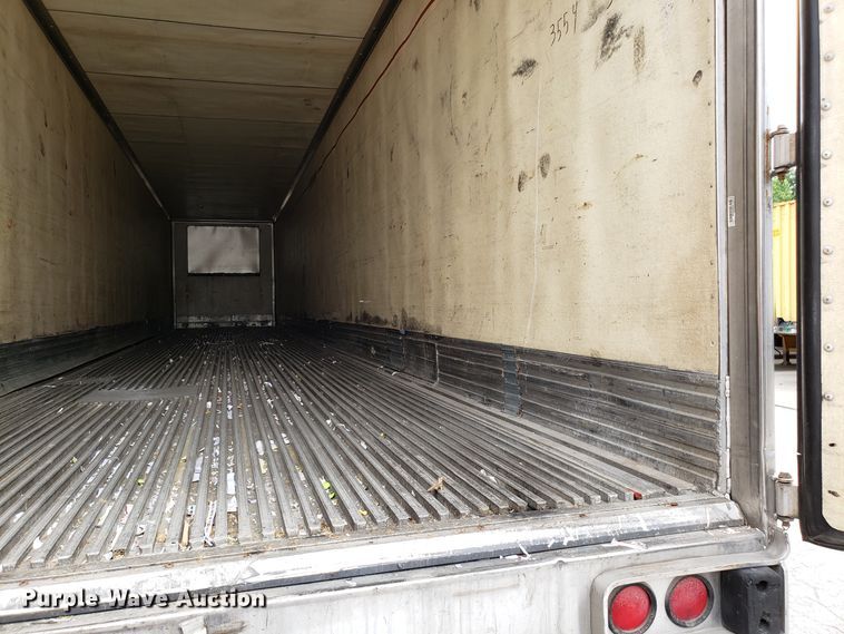 image for item ET9767 1999 Utility VS2R dry van trailer