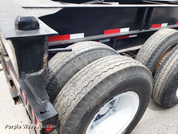 image for item ET9768 1999 Strick container chassis trailer