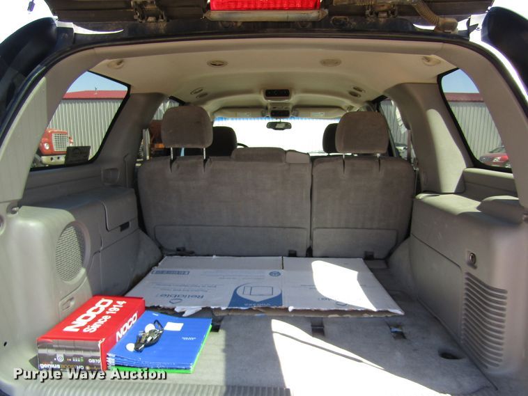 image for item DB4955 2005 Chevrolet Tahoe SUV