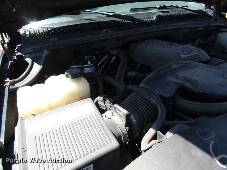 image for item DB4955 2005 Chevrolet Tahoe SUV