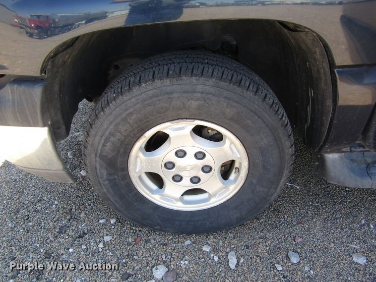 image for item DB4955 2005 Chevrolet Tahoe SUV