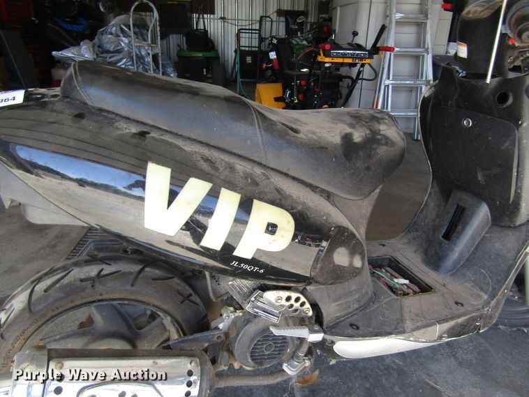 image for item DB4964 2011 Kingring C1XI moped