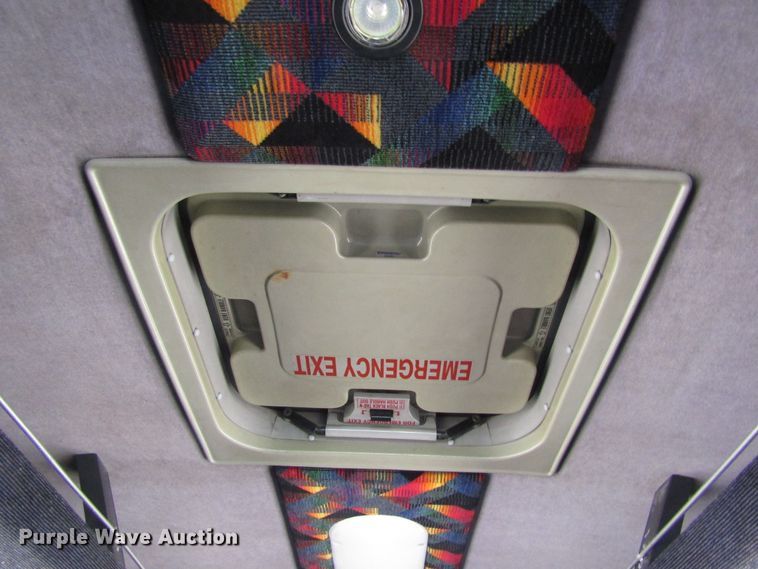 image for item DB4966 1998 Van Hool T940 coach bus