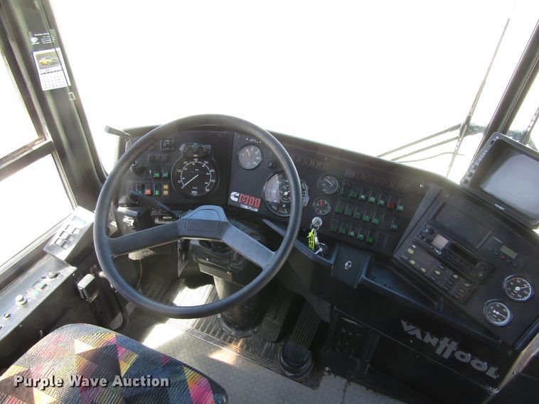 image for item DB4966 1998 Van Hool T940 coach bus