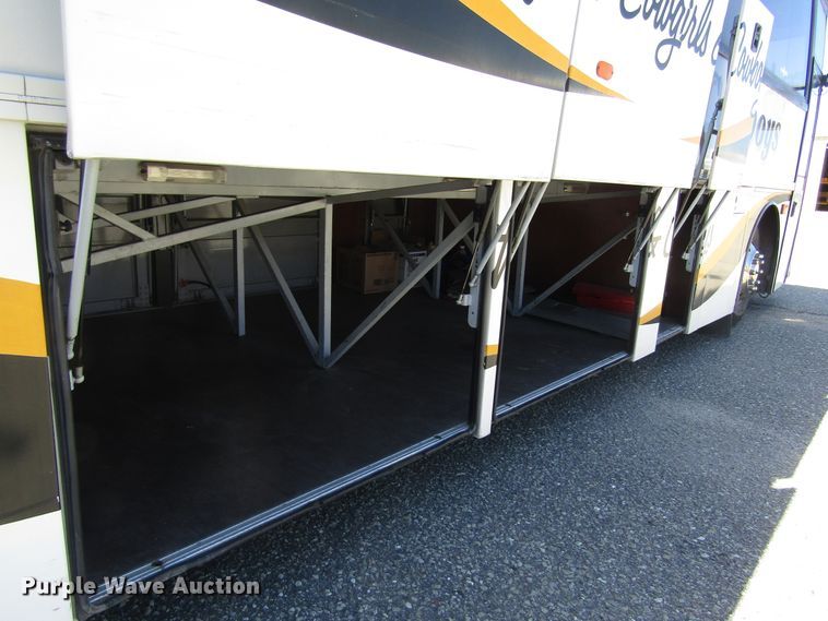 image for item DB4966 1998 Van Hool T940 coach bus