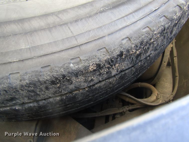 image for item DB4966 1998 Van Hool T940 coach bus